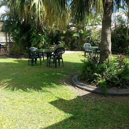 Golden Fountain Motel Rockhampton Zewnętrze zdjęcie